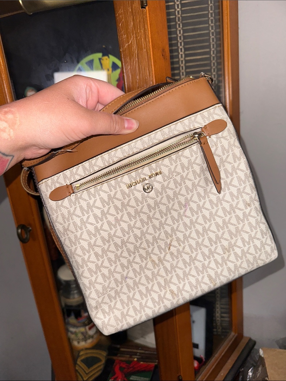 Michael Kors Cream & Tan MK Signature Crossbody Bag